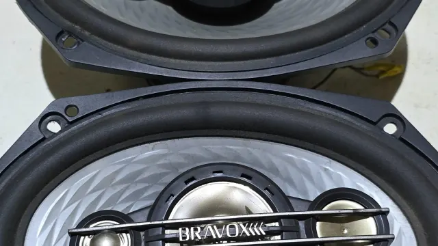 Alto Falantes Bravox
